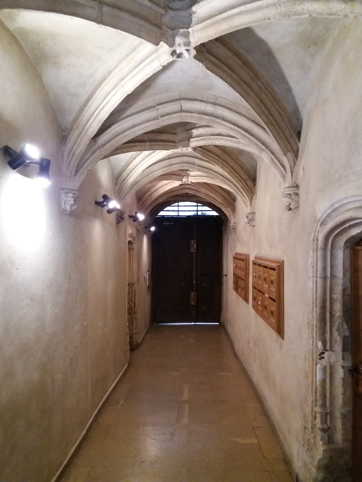 A vaulted traboule passage, Vieux Lyon